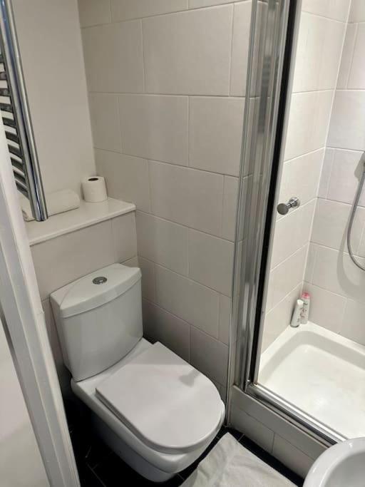 דירות לונדון Amazing 2Bed2Bath Edgeware מראה חיצוני תמונה